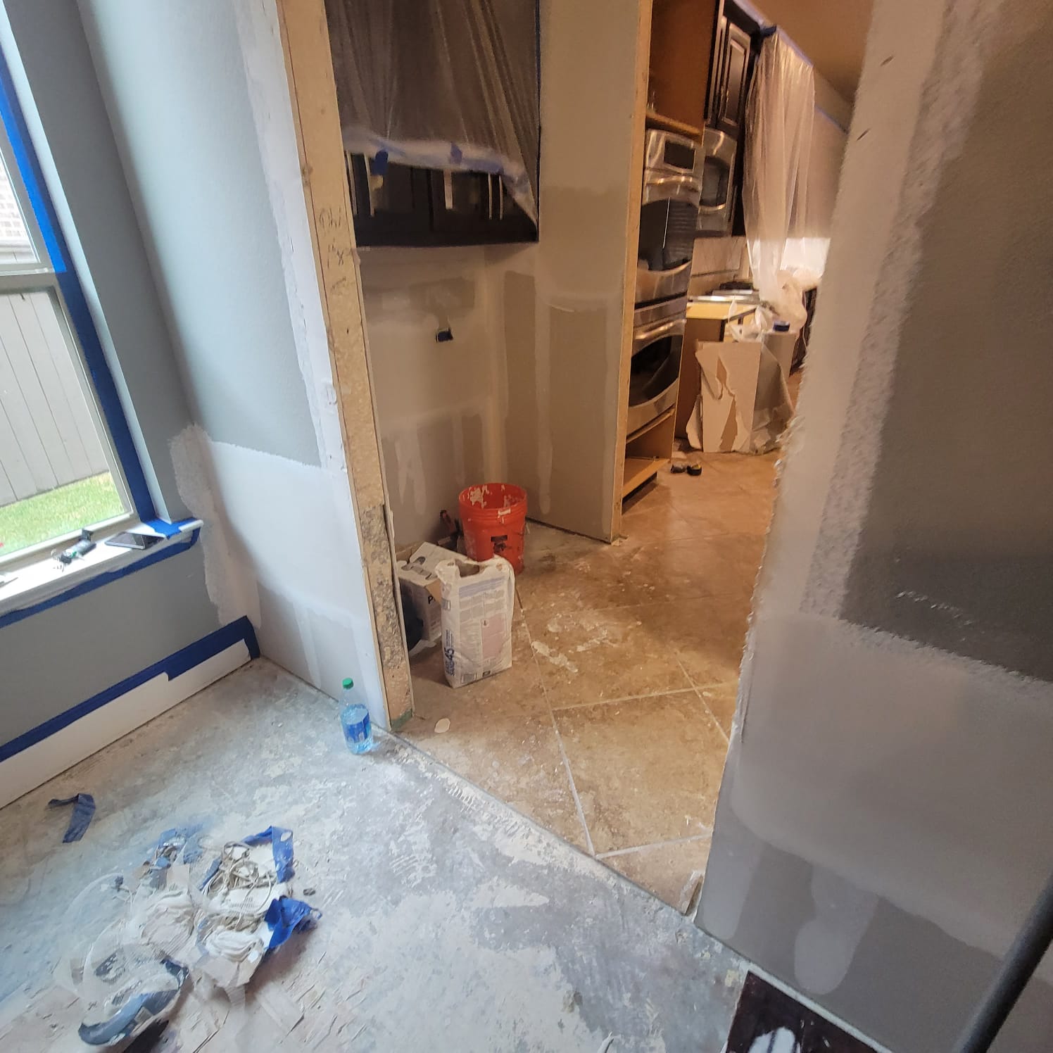 Installing New Drywall after 2\' Ripped Out Due to Water Damage