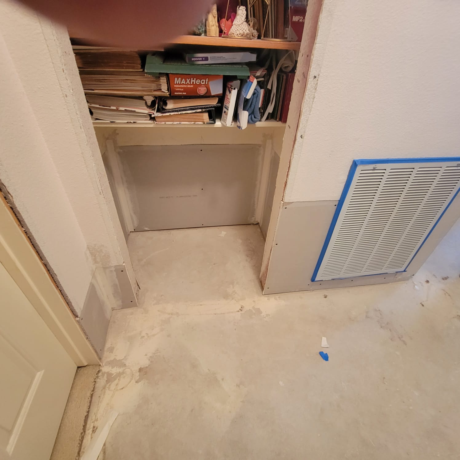 Rebuilding process after a water leak in Houston, TX