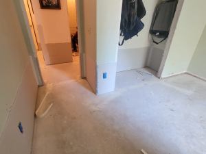 Rebuilding process after a water leak in Houston, TX